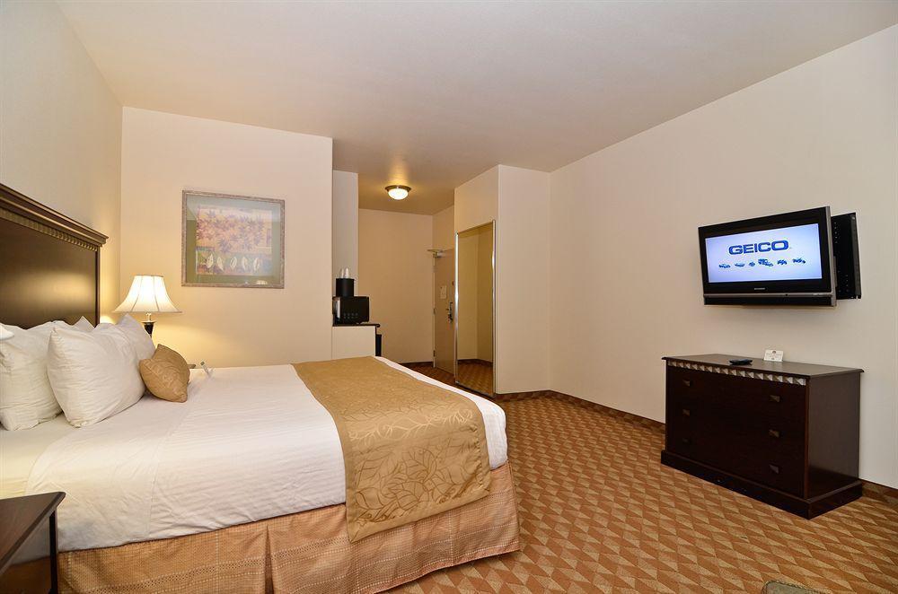 Best Western Plus Battleground Inn & Suites Battle Ground Exterior foto